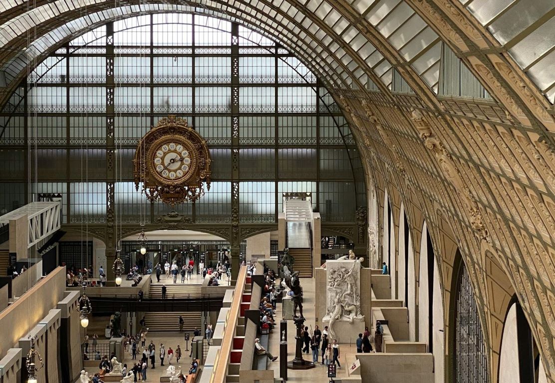 Inside Musée d'Orsay Paris