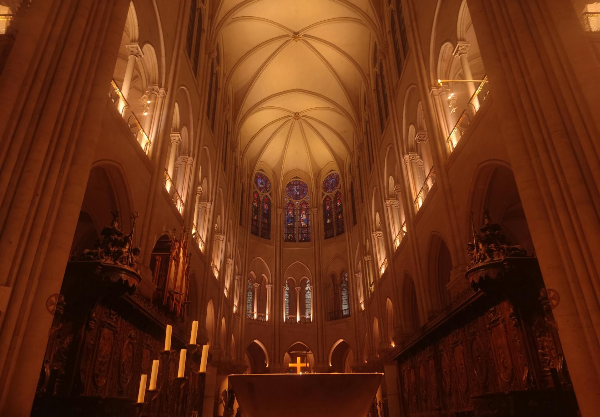 Inside of the Basilique Notre-Dame in Paris