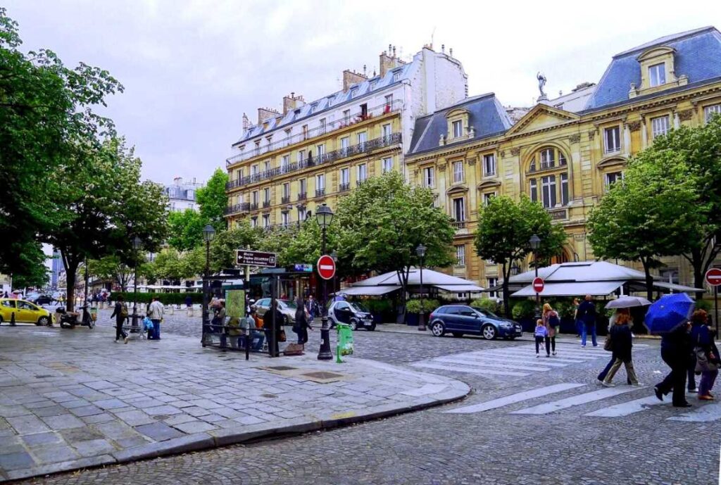 Saint-Germain-des-Prés street view